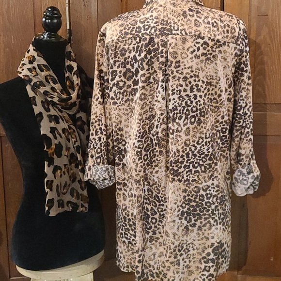 Westbound blouse leopard print size large - Picture 4 of 10